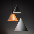 Potrójna lampa wisząca na okrągłej rozecie z kloszami-stożkami 6633 TK Lighting