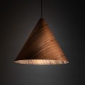 Lampa wisząca SOLIN z designerskim drewnianym kloszem do salonu 10598 TK